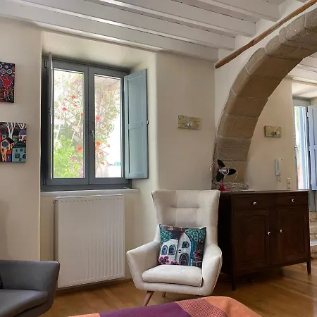 Villa Luxury Townhouse In Historical Center With Expansive Sea Views