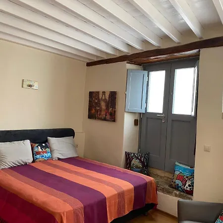 Villa Luxury Townhouse In Historical Center With Expansive Sea Views